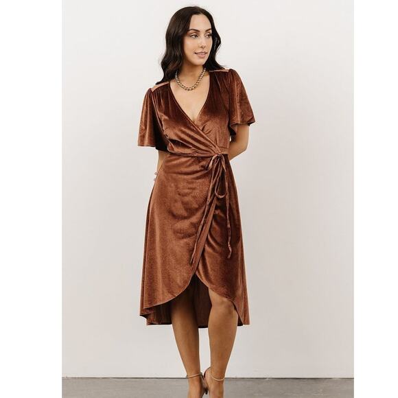 Baltic Born Dresses & Skirts - Baltic Born Allison Velvet Midi Wrap Dress in Bronze Women Sz Small